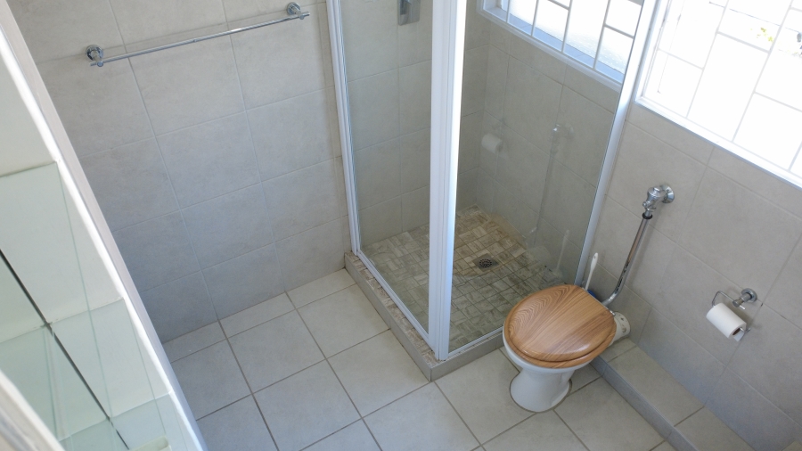 To Let 2 Bedroom Property for Rent in Zonnebloem Western Cape
